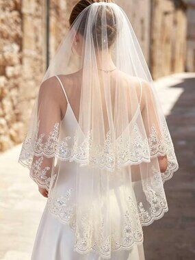 Short Bride Wedding Veil